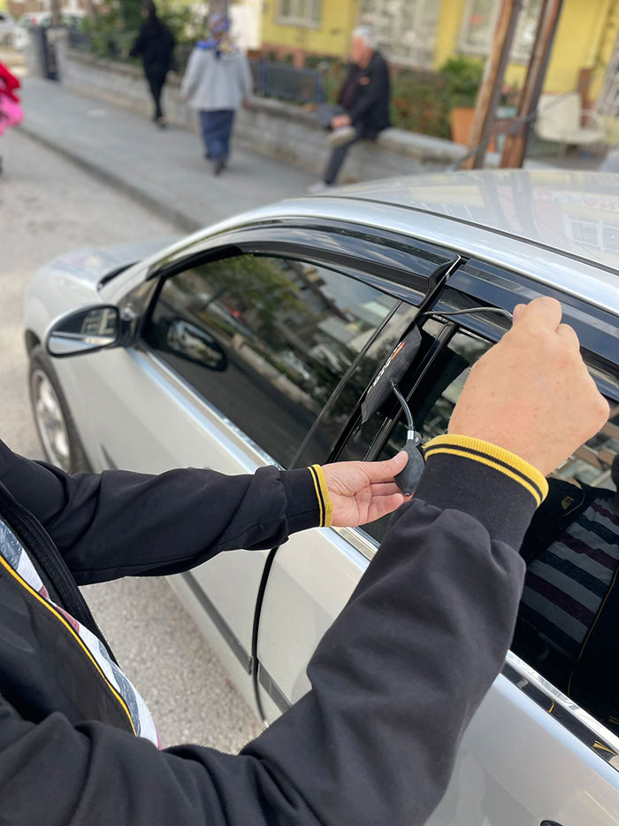 Kozbeyli Oto Kilitçisi